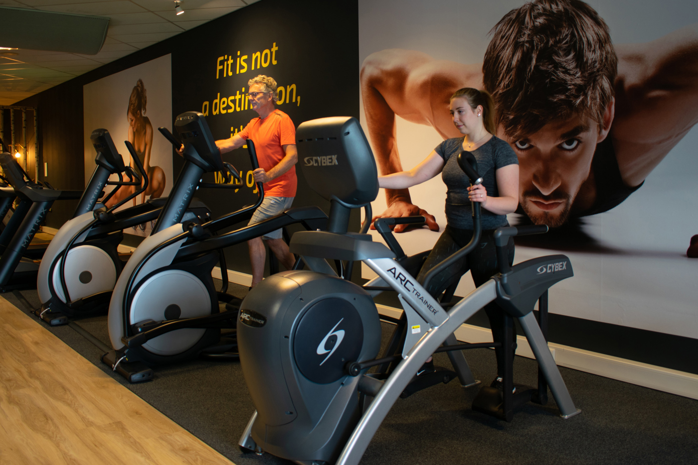 Fitnessclub Alphen (Jawi) Crosstrainer