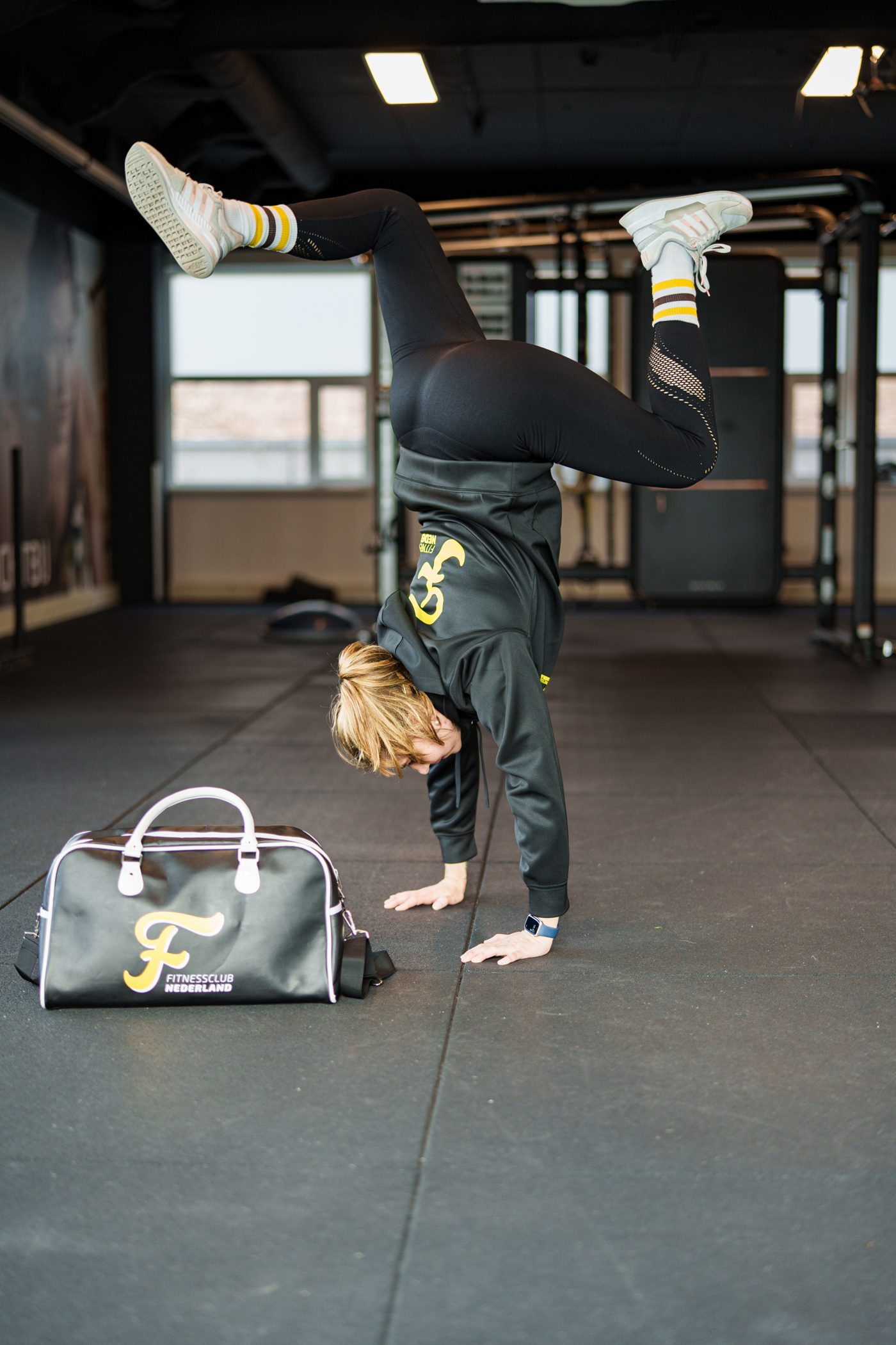 Fitnessclub Zaltbommel Bo Handstand 3